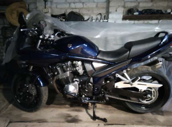 Продаю мотоцикл suzuki sgf 1200