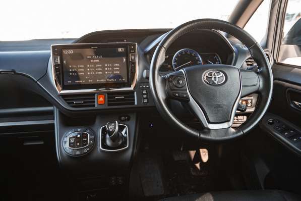 Toyota, Voxy, продажа в Чите в Чите фото 9