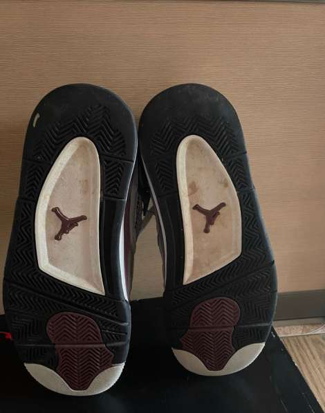 Кроссовки Nike Air Jordan 4 в Москве фото 3