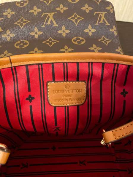 Рюкзак женский Louis Vuitton темно коричневвй в Волгограде фото 6