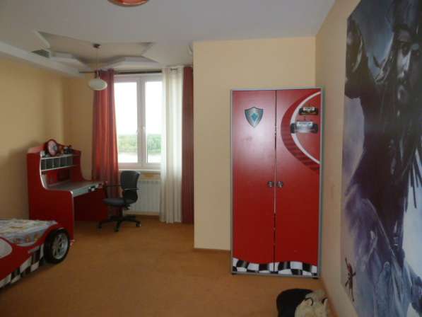 Продается 3-х комнатная квартира, ул. Иртышская наб.11к1 в Омске фото 5