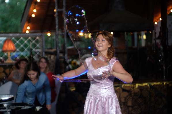 Шоу мыльных пузырей на свадьбу в Смоленске фото 17