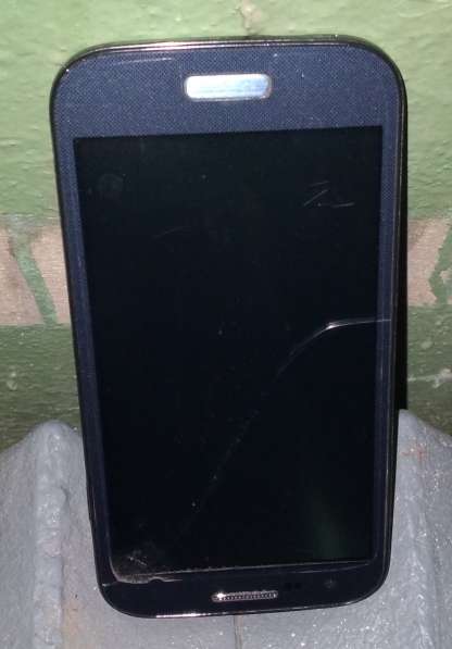 Смартфон Samsung Galaxy S4 GT-I9500 в Каменске-Уральском фото 4