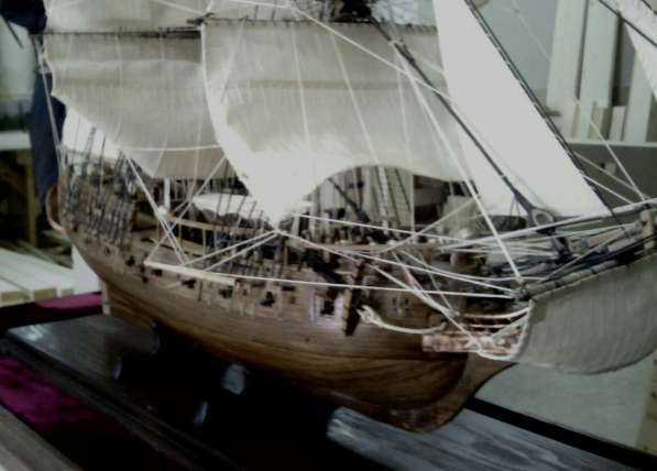 Модель старинного парусного судна в Москве фото 4