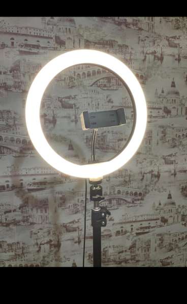 Кольцевая лампа в Туле фото 5
