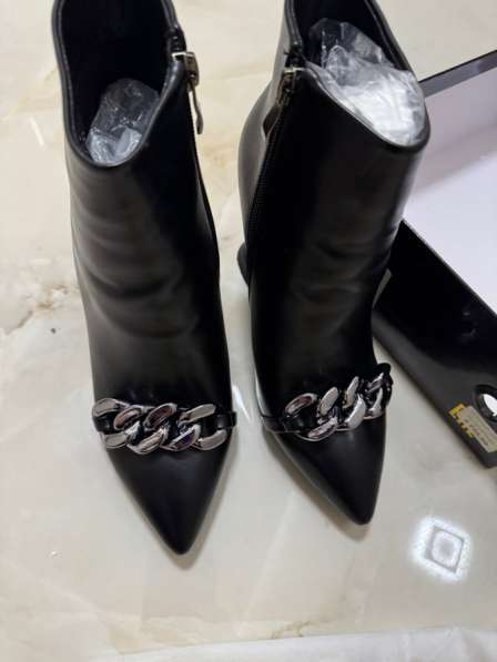 Ботинки женские