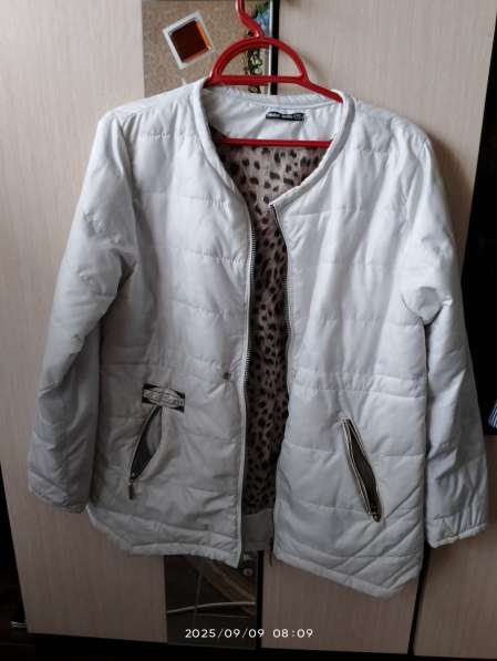 Продам куртку в Топках фото 3