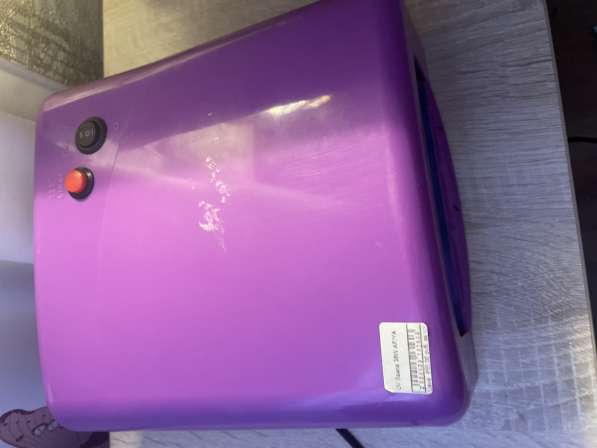 Лампа для ногтей