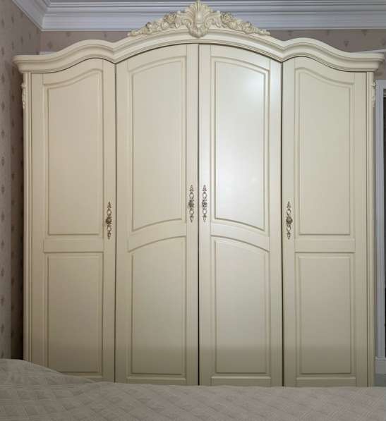 Спальный гарнитур?