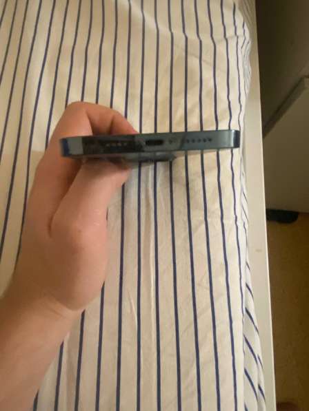 Продаю iPhone 12 Pro Max в Хабаровске