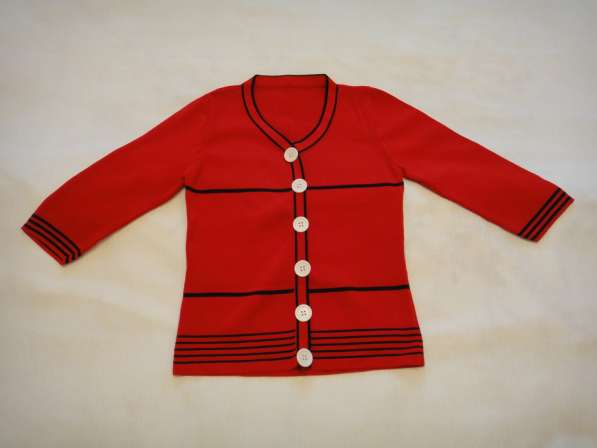 Блузки, пуловер, кофта, костюм, туфли красные 44-46р в Санкт-Петербурге фото 11