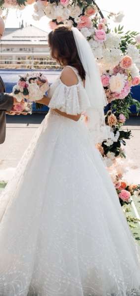 Платье свадебное с фатой в Перми фото 3