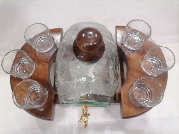 Стеклянный бочонок с краном и рюмками (подарочный набор) в Дмитрове фото 4
