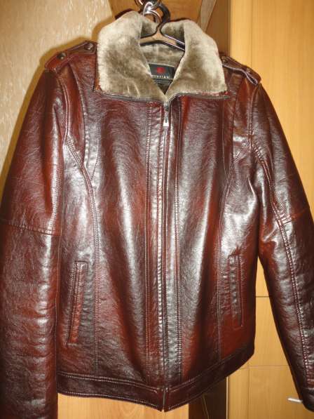 Продам куртку мужскую эко-кожа деми. р. 50-52 6000т. р в Междуреченске