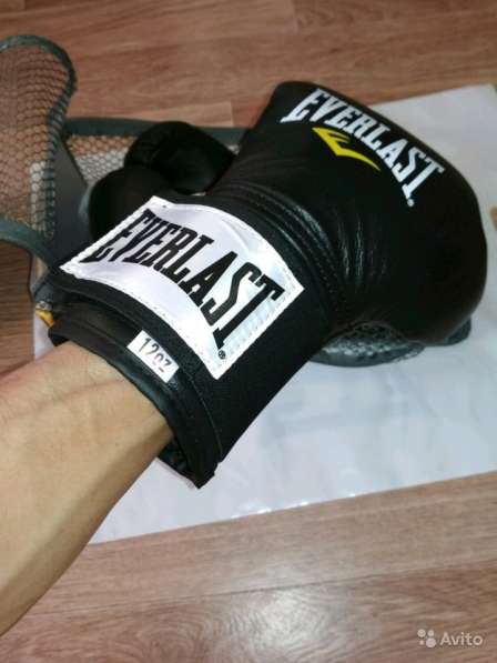 Боксерские перчатки в Москве фото 5