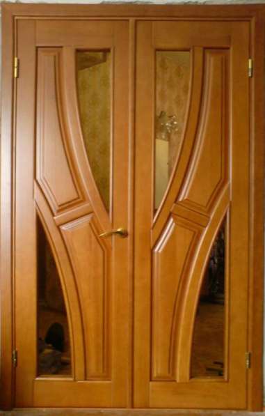 Двери деревянные в Кунгуре