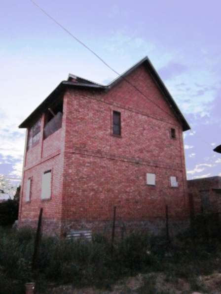 Продам дом в Ростов-на-Дону.Жилая площадь 150 кв.м.