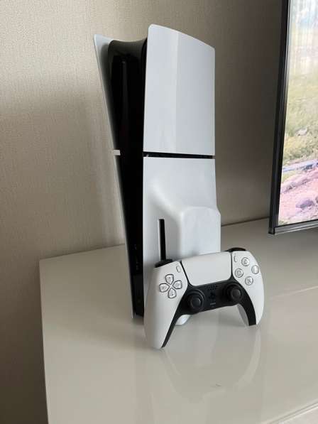 PlayStation 5 (Slim)