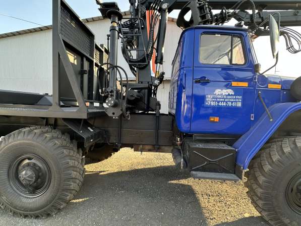 Урал 4320 с новым гидроманипулятором в Миассе