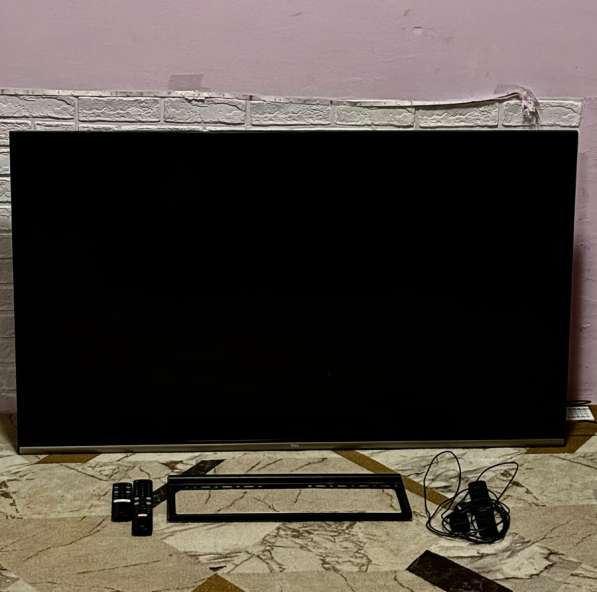 Телевизор TCL