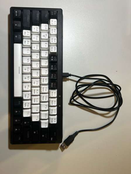 Клавиатура проводная USB с RGB подсветкой со свичами