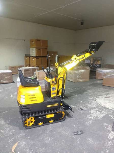 Мини-экскаватор Komatsu PC-08