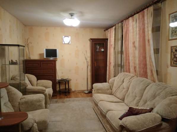 Сдаю двух комнатную квартиру в Новокузнецке фото 4