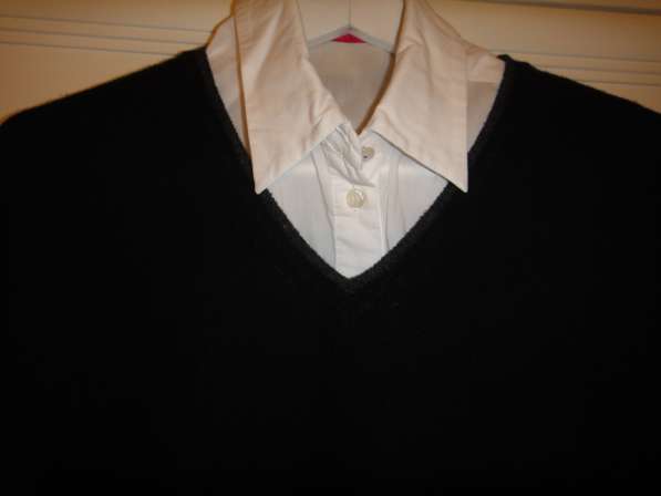 Комплект черный, шерстяной: свитер и брюки 60р в Санкт-Петербурге фото 4