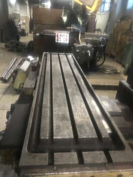 Горизонтально-фрезерный станок 6Р83 в Москве фото 15