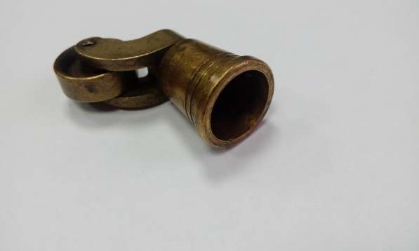 Гвозди декоративные мебельные в Москве фото 6