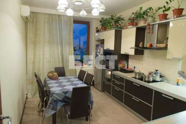 Продам трехкомнатную квартиру в Москве. Жилая площадь 87 кв.м. Дом монолитный. Есть балкон. в Москве фото 10