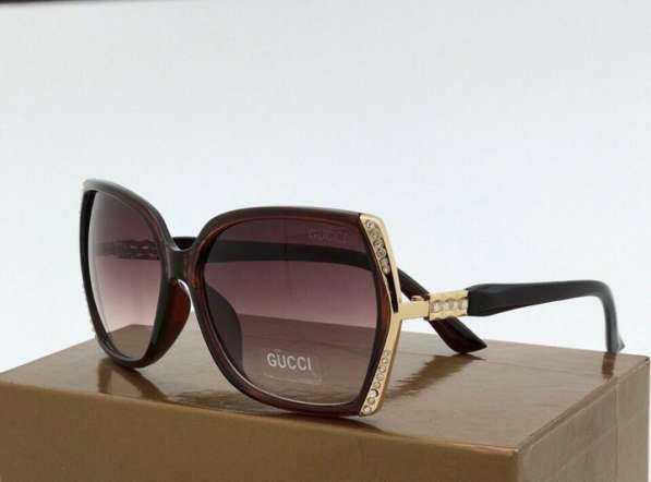 Солнцезащитные очки, модель Gucci в Москве фото 11