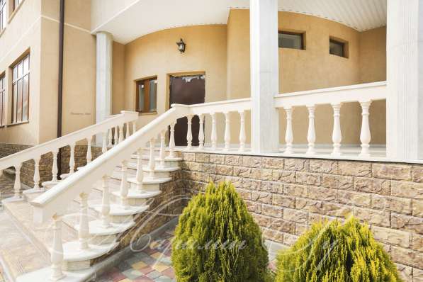 Продам дом в Ростов-на-Дону.Жилая площадь 620 кв.м.