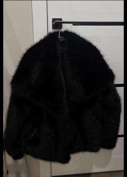 Шуба женская укороченная