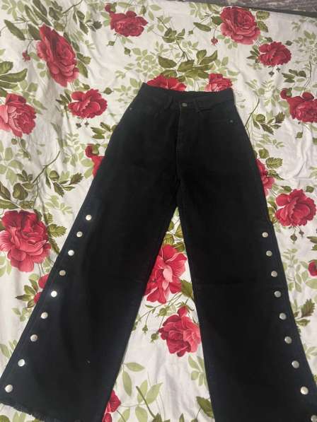 Женские джинсы в Санкт-Петербурге фото 3