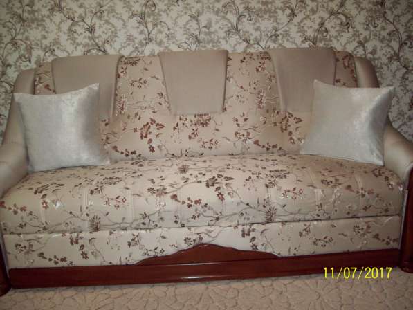 Продам диван в отличном состоянии г: 2,2х1,0, с. м. 1,9х1,25