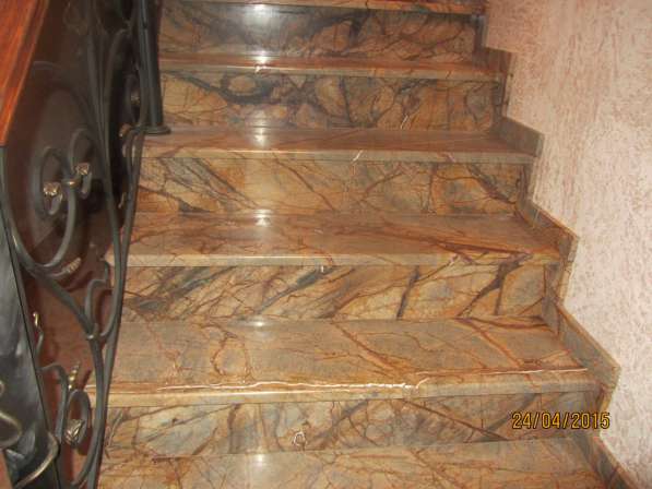 Лестницы из натурального камня мрамора и гранита в Чехове фото 13