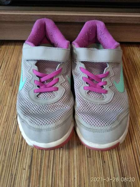 Кроссовки Nike для девочки 35 в Магнитогорске фото 6