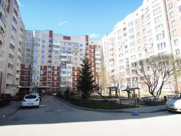 Отличная трехкомнатная квартира в Екатеринбурге фото 5