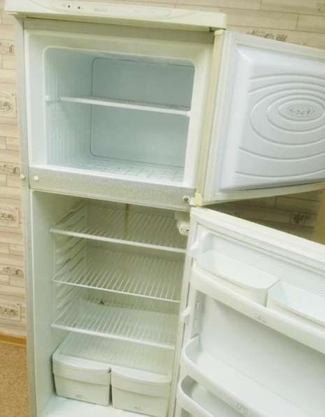 Продам холодильник в Санкт-Петербурге фото 3