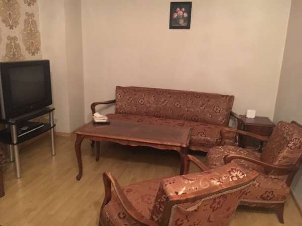 3 комнатная, квартира посуточно от хозяина, центр, Ереван в фото 3