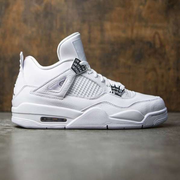 Nike Air Jordan 4 retro