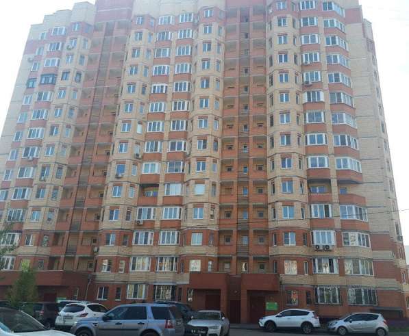 Продам однокомнатную квартиру в Электросталь.Жилая площадь 48 кв.м.Этаж 12.Есть Балкон.