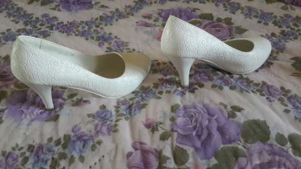 Продаю белые свадебные туфли!!! в Ярославле фото 4
