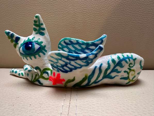 Фигурки котоангелов в Москве фото 4