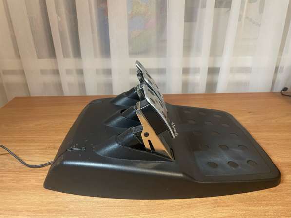 Руль Logitech g920 в 