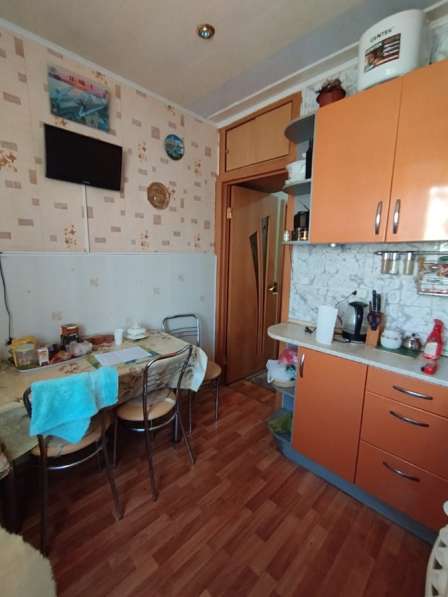 Продам квартиру (2-ку)