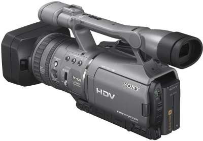 Видеокамеру Sony HDR-FX7Е
