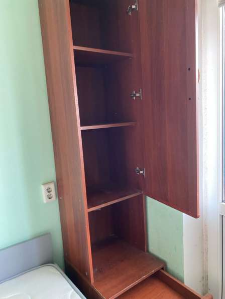 Отдам бесплатно бу мебель. Самовывоз