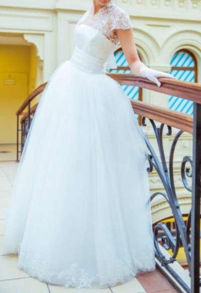 свадебное платье "KOOKLA" модель 42-44 размер